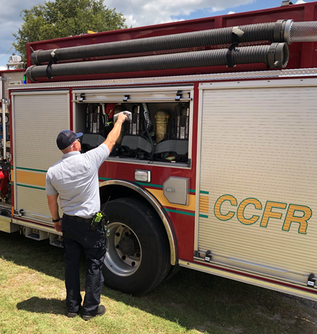 Scanning Tags outside a Fire Engine using the TSL® 1166 Rugged UHF RFID RAIN Reader 